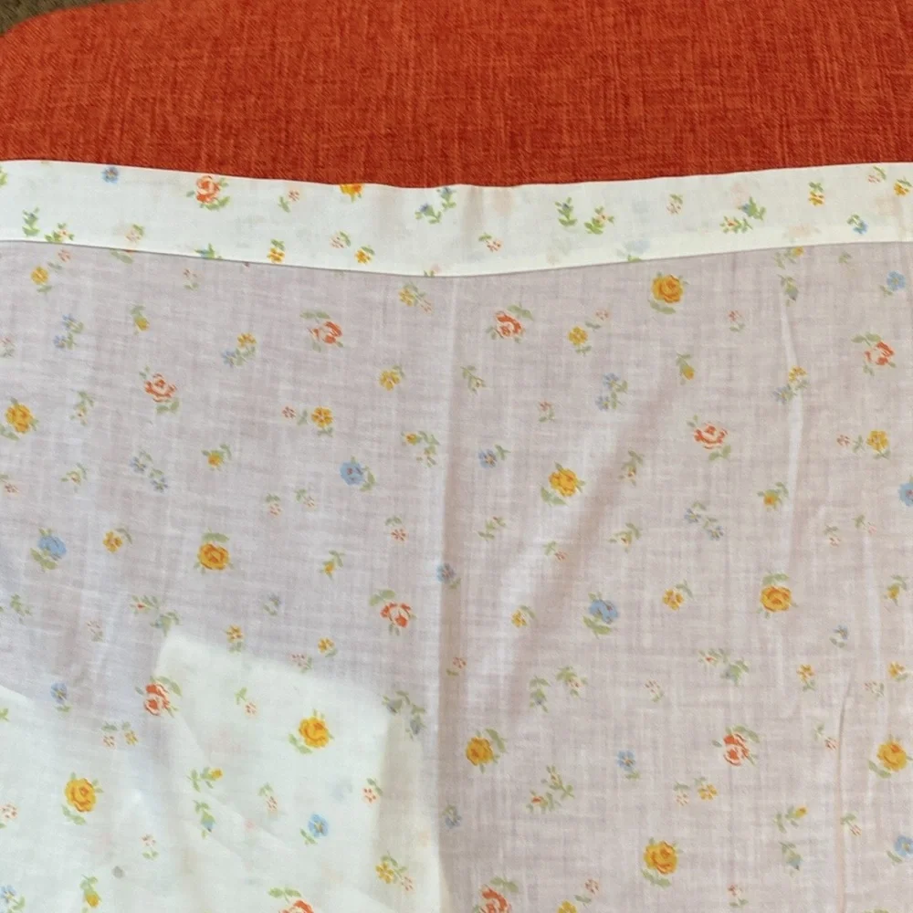 FINAL PRICE $10 70’s Sears Roebuck Cottagecore Floral Print Twin Sheet Fabric - Picture 4 of 4